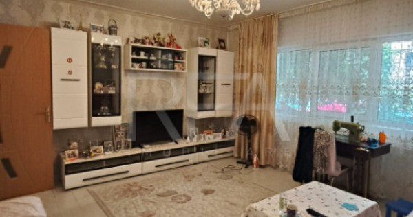 3 Camere Decomandat Zona Titan