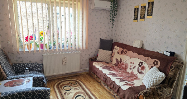 Vand apartament 3 camere in Deva, zona Gojdu, etaj 3, doua bai
