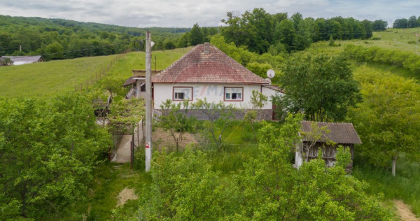Casă cu 4 camere de v&acirc;nzare in Racos, COMISION 0%!