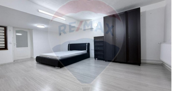Apartament Spațios și Luminos &icirc;n Zona Centrală-Inchir...
