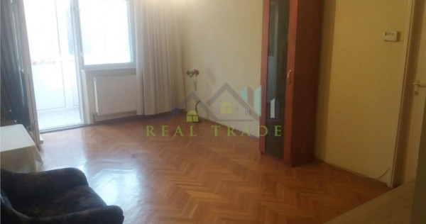 Apartament 4 camere etajul 1 Tractorul
