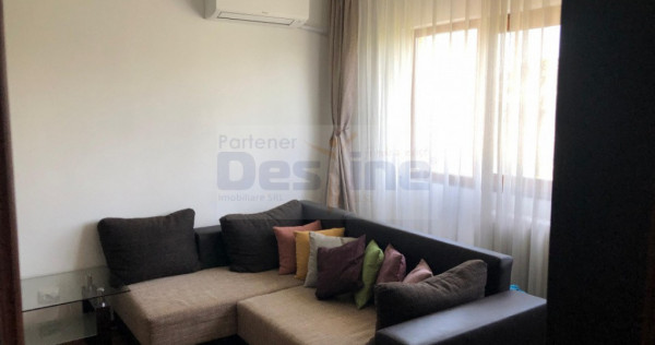 Apartament 2 camere semidecomandat | Podu Roș &ndash; Bd. Socol