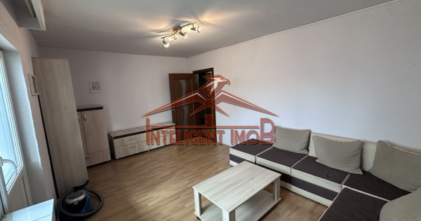 NOU! Apartament, decomandat, 4 camere, et.2 in Strand, Ju...