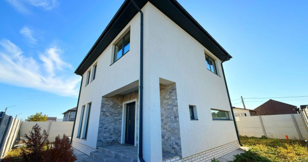 Vila Individuala / 4 Camere / 2 Bai / Pompa de caldura