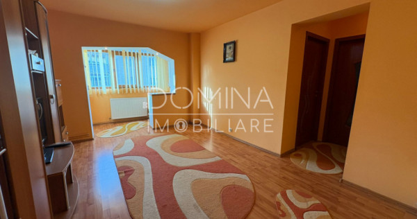 Apartament 3 camere, &icirc;n T&acirc;rgu Jiu, Aleea Plopilor