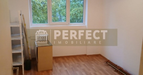 Ap.3 camere DECOMANDAT Mihai Bravu ETAJUL 1, 78000 euro