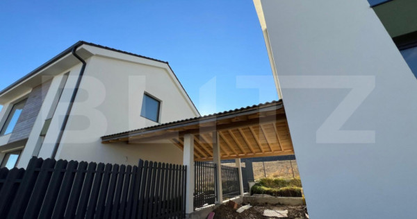 Oportunitate! Casă cu 4 camere, zonă centrală din Chinten