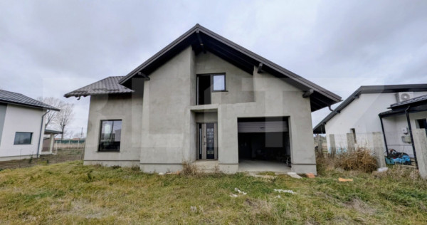 Casă modernă si spatioasa P+M in Vorovesti – finisaje la