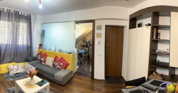 APARTAMENT 2 CAMERE, 1 DECEMBRIE, MOBILAT-UTILAT, CENTRALA