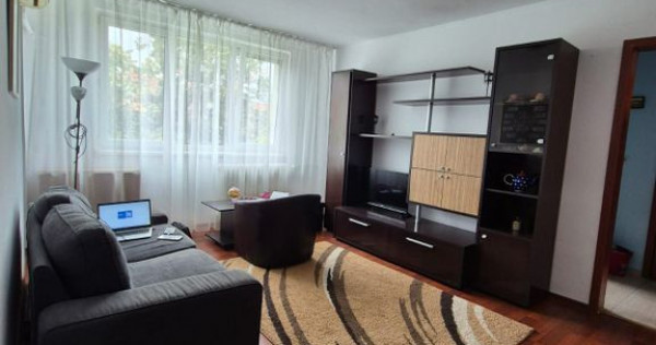 Apartament 3 camere semidecomandat BD 1 Decembrie 1918/ A...