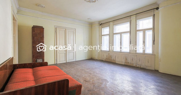 Proiect de clinică sau birouri &icirc;n centru &ndash; casă cu d...