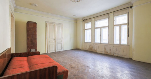 Proiect de clinică sau birouri &icirc;n centru &ndash; casă cu d...