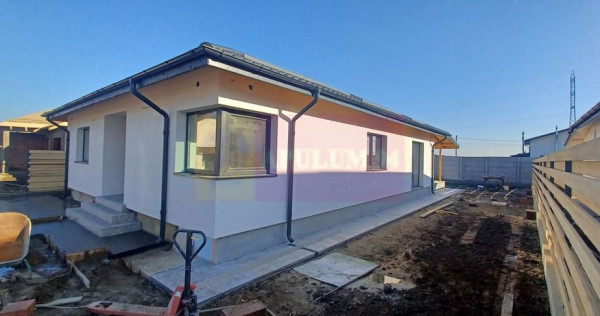 Săbăreni, casă parter 4 camere, CT, terasă, pivniță...