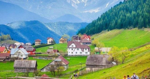 Locatie cu patru anotimpuri intr- o zi, incadrata de 2.350 t