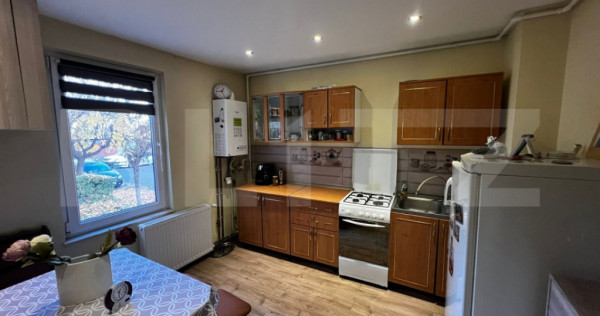 Apartament 1 cameră renovat, 35 mp, parter &ndash; Unirii Reghi