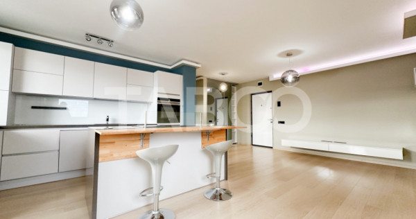 De vanzare apartament cu 2 camere la cheie cu parcare zona I