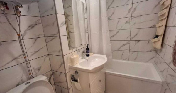 Tineretului timpuri noi piscului