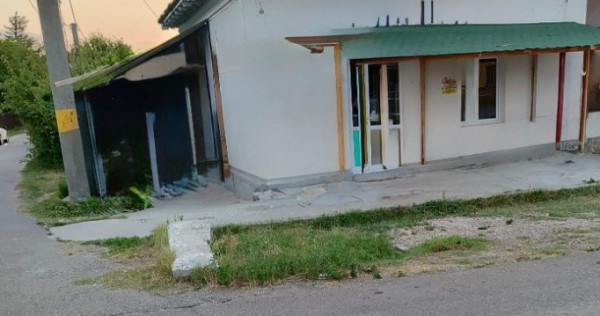 Casa si spatiu comercial in Singureni, Giurgiu