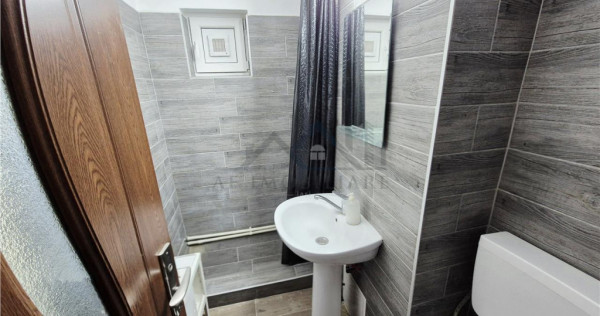 Apartement cu doua camere-etaj 1