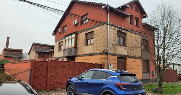 Imobil 3 case:C1-3 nivele;C2-2nivele;C4-1 nivel;C3;C5;Piscina;Lugoj