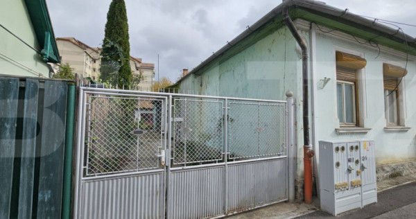 Casa in centru cu potential deosebit