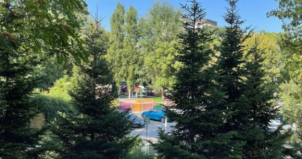 Apartament 2 camere zona Parc Vacaresti/Oltenitei an 1986