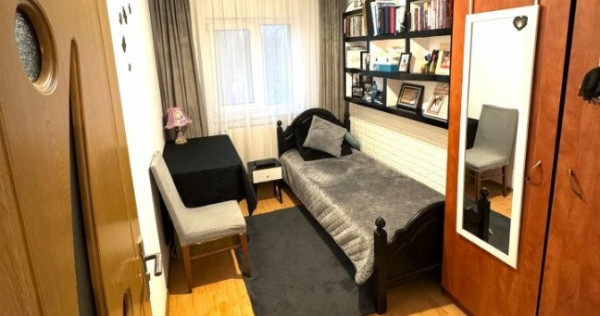 Apartament Cu 4 Camere Decomandate - etaj 2 Zona Burdujeni