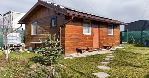 Casă cu grădină amenajată | Oază privată de relaxar...