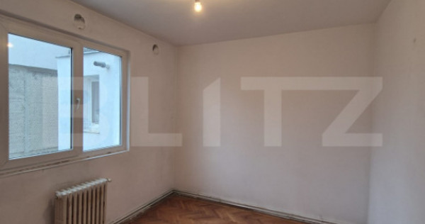 Apartament de vanzare, zona D&acirc;mbu