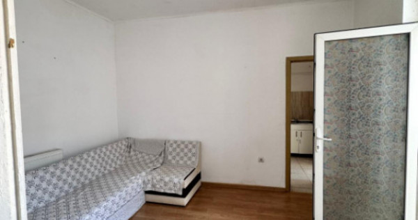 Proprietate 2 corpuri situată in zona Tomis I