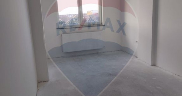 Apartament cu 3 camere &icirc;n zona Burdujeni, plus loc de pa...