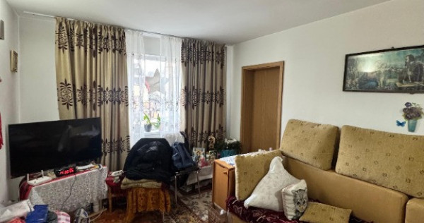 Apartament 3 camere,Str.Viforului,semi-central, PRET PROMO 33.000 EURO