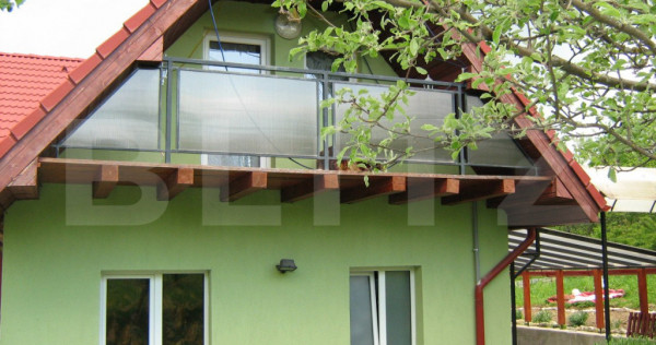 Casa individuala, 546 mp, 8 camere, 2 garaje, 1396 mp teren,