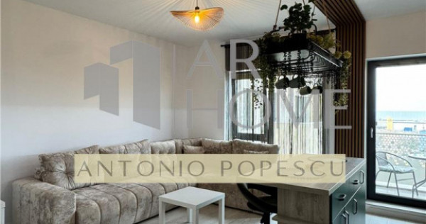 Garsoniera, centrala proprie, loc de parcare inclus, Ploie?t