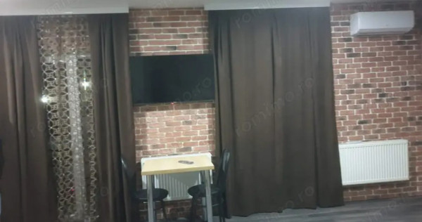 Garsoniera zona Izvor