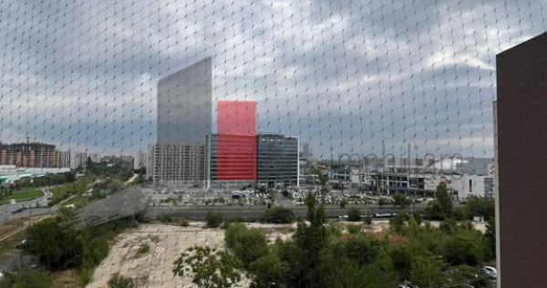 Vanzare apartament 2 camere langa Gran Via Park-Lujerului