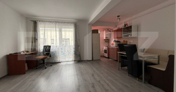 Apartament 2 camere, 55 mp, parcare, zona Sesul de sus