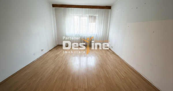 Apartament 3 camere, 72 mp, decomandat, etaj 3/4 - Canta