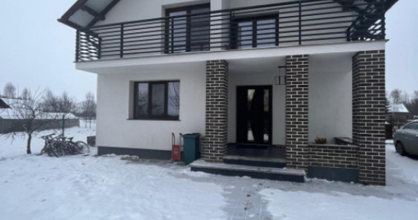 Casa individuala, 184 mp utili, teren 530 mp, Radauti