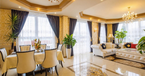 Penthouse extravagant,living spectaculos, semineu,terase gen