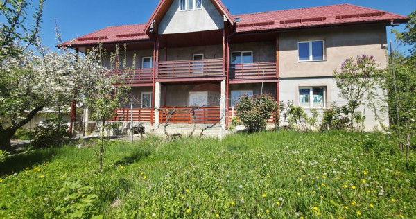 Casă / Vilă cu 6 camere de v&acirc;nzare &icirc;n zona Darmanesti