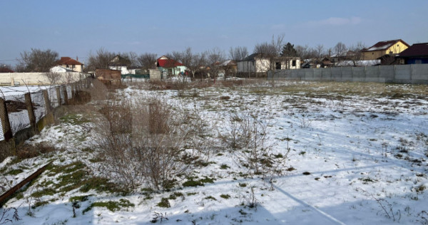 Teren intravilan 1.500 mp, deschidere 27 m, Com. Malu Mare