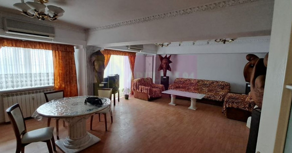 Inchiriere apartament 3(din4)camere pe bd Decebal, metrou...