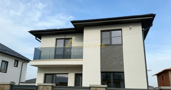 Vila Individuala / 4 Camere / 2 Bai / Teren 300 mp