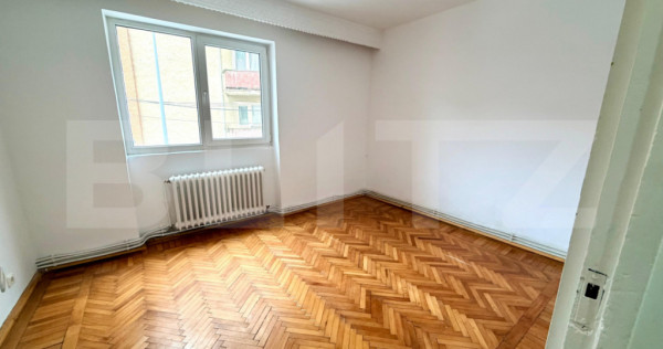 Apartament 2 camere, 53 mp, zona Cetate