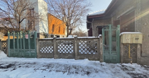 Casa, 3 camere, constructie 1955, teren 500mp, Rahova, 330.000euro