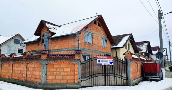 Casă vilă de v&acirc;nzare &icirc;n Cristian, Sibiu