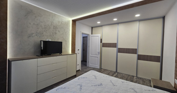 Apartament 3 camere-Centrul Istoric ( Parcare )