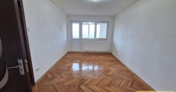 Gara, decomandat, 3 camere, renovat, gaze, vanzari Constanta