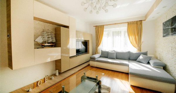 Apartament luminos cu 2 camere decomandate zona Rasnov
